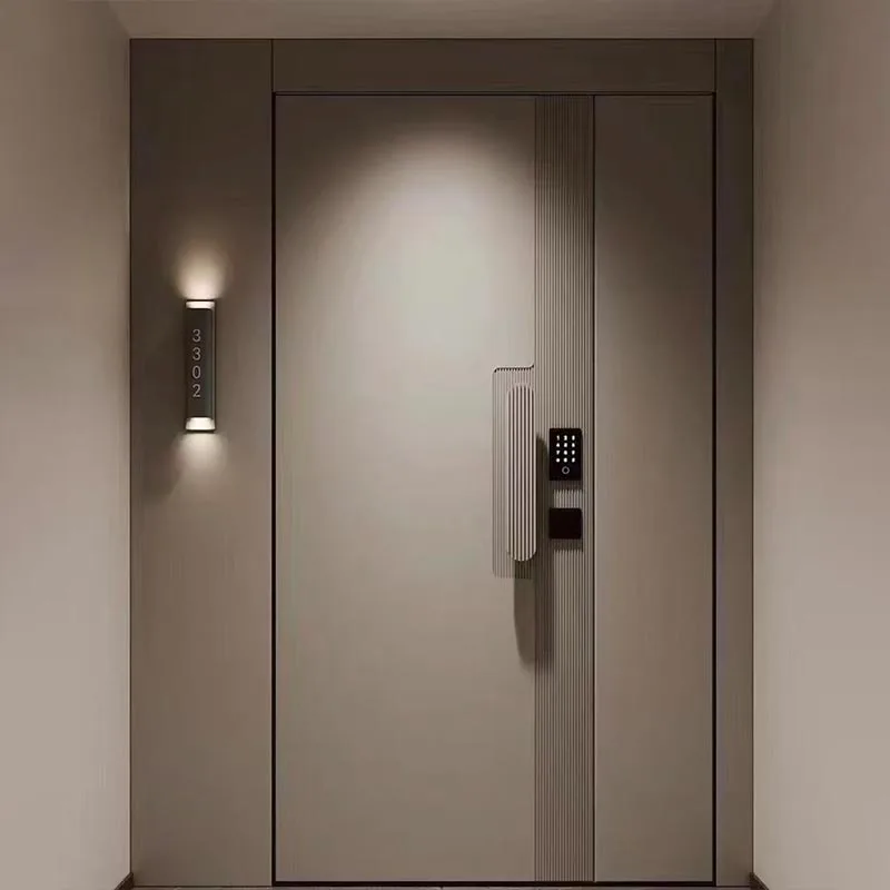 Porte en fonte d'aluminium à isolation thermique et insonorisée